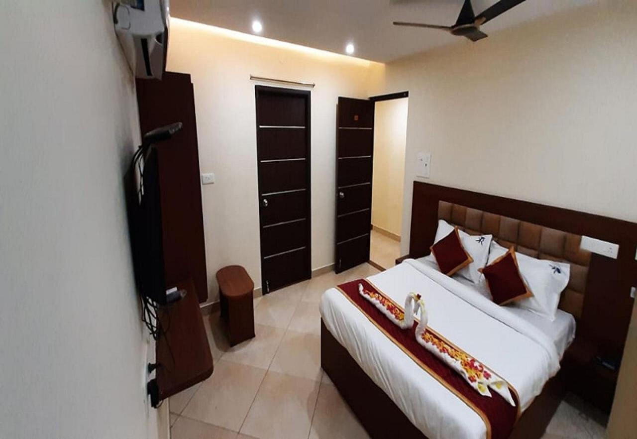 Kalki Residency Hotel ปอนดิเชอรี ภายนอก รูปภาพ